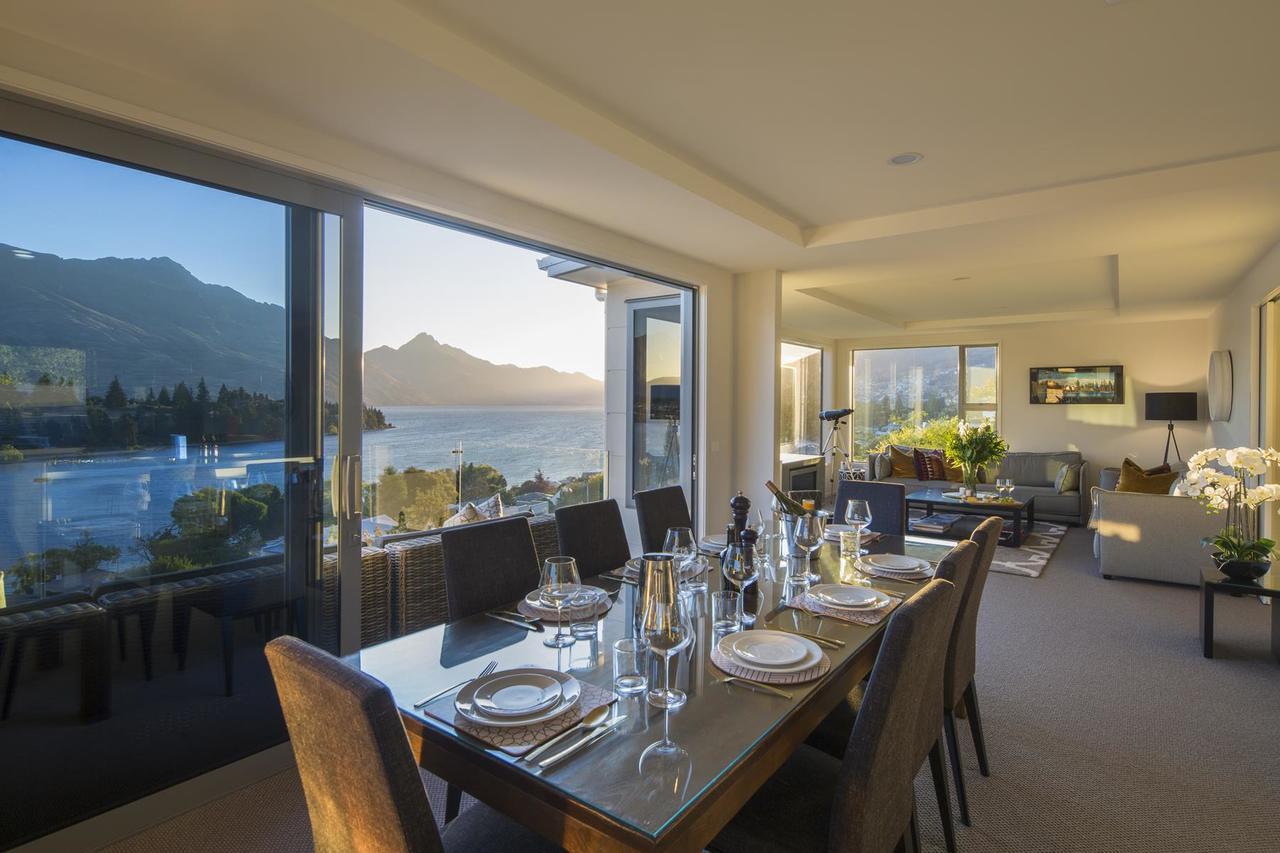 Lakefront Luxury By Amazing Accom Квинстаун Экстерьер фото