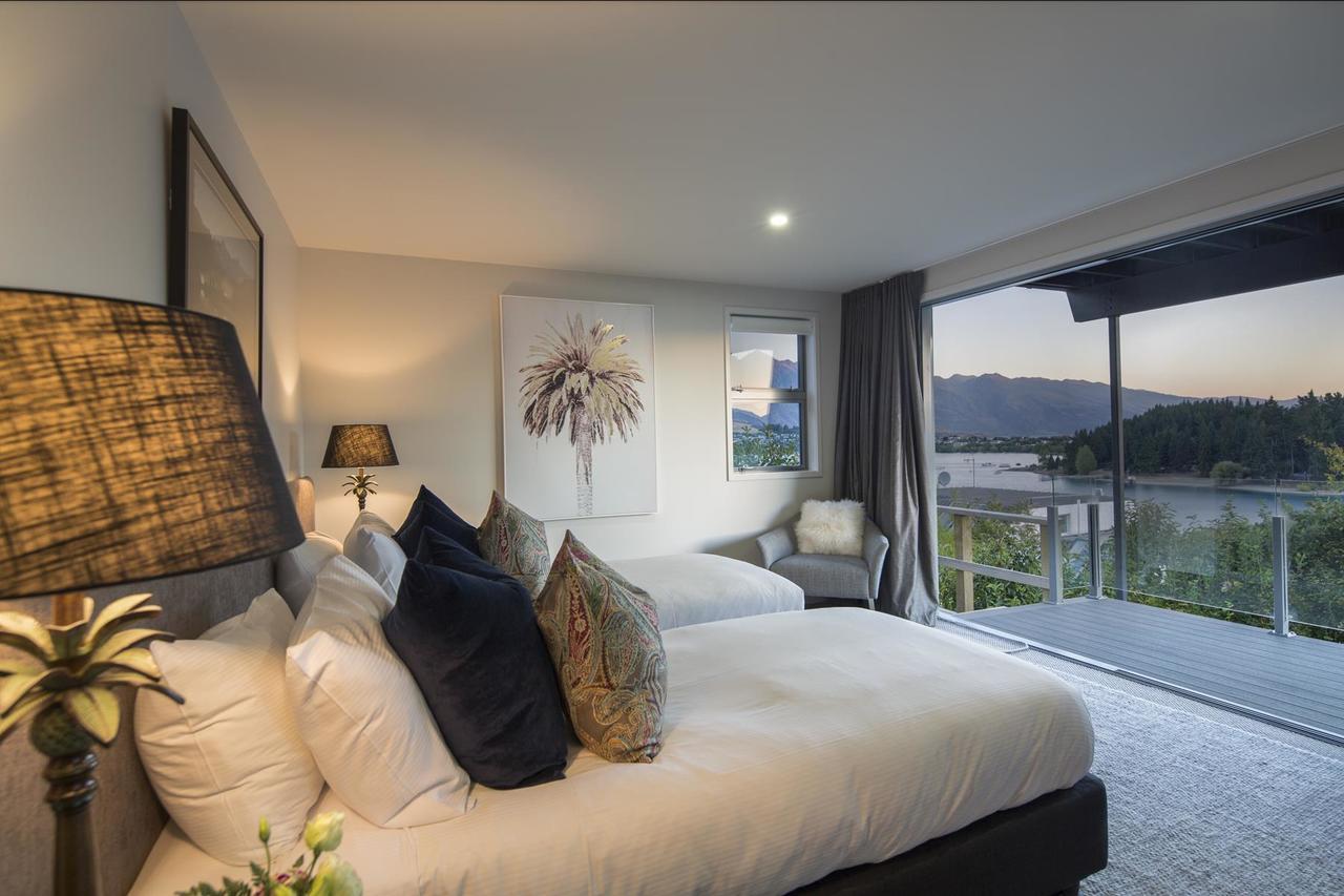 Lakefront Luxury By Amazing Accom Квинстаун Экстерьер фото
